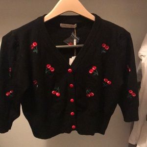1950s retro style shrug cardigan with cherries